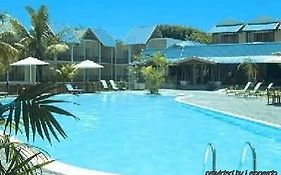 Blue Lagoon Beach Hotel  3*